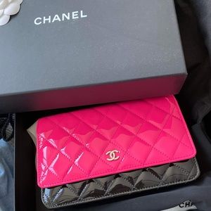 Chanel wallet on chain Barbie pink patent leather